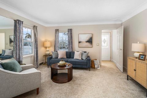 Tiny photo for 2219 W 24th St, Duluth, MN 55811 (MLS # 6123078)