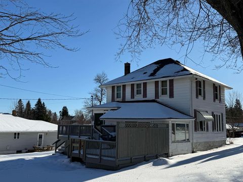 Tiny photo for 126 NW 5th St, Chisholm, MN 55719 (MLS # 6123353)