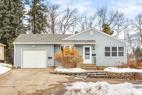 Photo of 9501 Seaver Ave, Duluth, MN 55808 (MLS # 6123711)