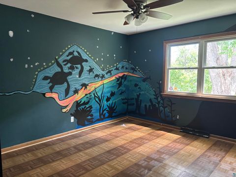 Tiny photo for 132 W Winona St, Duluth, MN 55803 (MLS # 6126304)