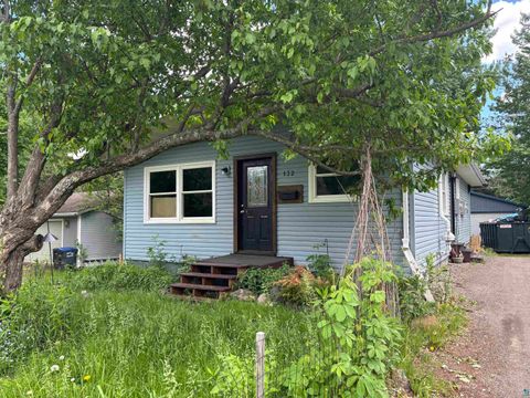 Tiny photo for 132 W Winona St, Duluth, MN 55803 (MLS # 6126304)