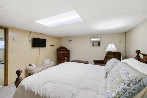 Tiny photo for 3975 Long Lake Shores Rd, Eveleth, MN 55734 (MLS # 6124316)