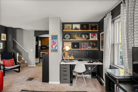 Tiny photo for 721 E 6th St, Duluth, MN 55805 (MLS # 6125764)