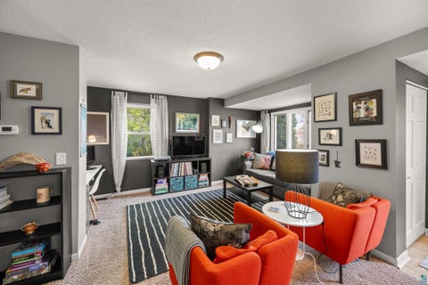 Tiny photo for 721 E 6th St, Duluth, MN 55805 (MLS # 6125764)