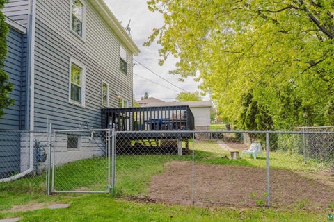 Tiny photo for 721 E 6th St, Duluth, MN 55805 (MLS # 6125764)