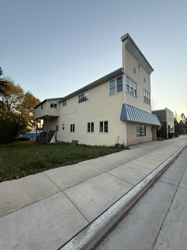324 W Bayfield St