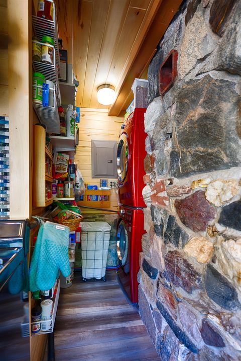 Tiny photo for 2374 E Cabin Cr, Makinen, MN 55763 (MLS # 6123715)