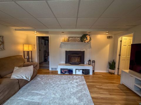 Tiny photo for 3704 Greysolon Rd, Duluth, MN 55804 (MLS # 6125342)