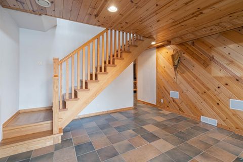 Tiny photo for 7024 Van Rd, Duluth, MN 55803 (MLS # 6125412)