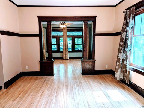 Tiny photo for 123 Minneapolis Ave, Duluth, MN 55803 (MLS # 6127355)