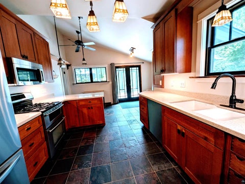 Tiny photo for 123 Minneapolis Ave, Duluth, MN 55803 (MLS # 6127355)