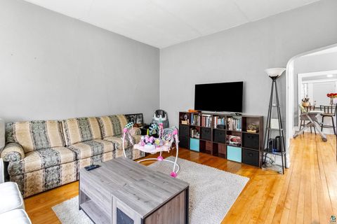 Tiny photo for 1122 E 5th St, Duluth, MN 55805 (MLS # 6125609)