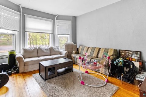 Tiny photo for 1122 E 5th St, Duluth, MN 55805 (MLS # 6125609)
