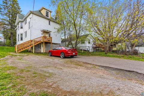 Tiny photo for 1122 E 5th St, Duluth, MN 55805 (MLS # 6125609)
