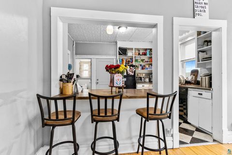 Tiny photo for 1122 E 5th St, Duluth, MN 55805 (MLS # 6125609)