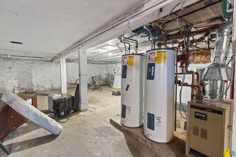 Tiny photo for 1122 E 5th St, Duluth, MN 55805 (MLS # 6125609)