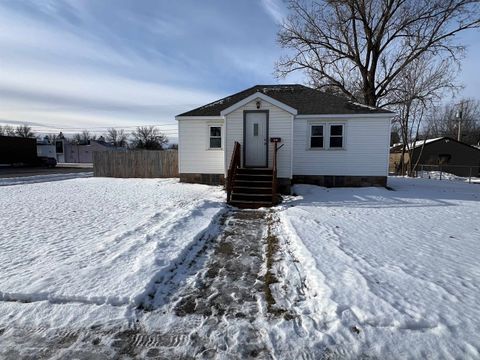 Photo of 3621 1st Ave, Hibbing, MN 55746 (MLS # 6123197)