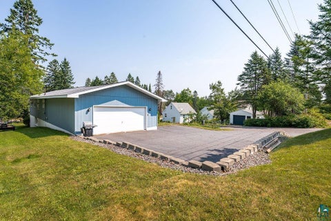 Tiny photo for 2302 Pershing St, Duluth, MN 55811 (MLS # 6127089)