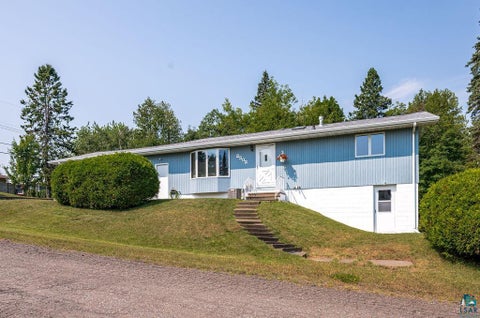 Tiny photo for 2302 Pershing St, Duluth, MN 55811 (MLS # 6127089)