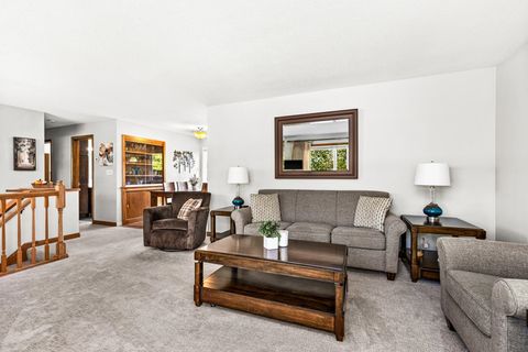 Tiny photo for 3310 Decker Rd, Duluth, MN 55811 (MLS # 6122463)