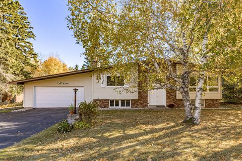 Photo of 3310 Decker Rd, Duluth, MN 55811 (MLS # 6122463)