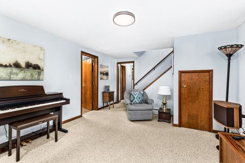 Tiny photo for 3310 Decker Rd, Duluth, MN 55811 (MLS # 6122463)