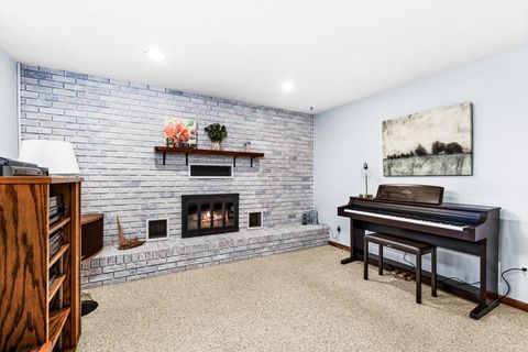 Tiny photo for 3310 Decker Rd, Duluth, MN 55811 (MLS # 6122463)