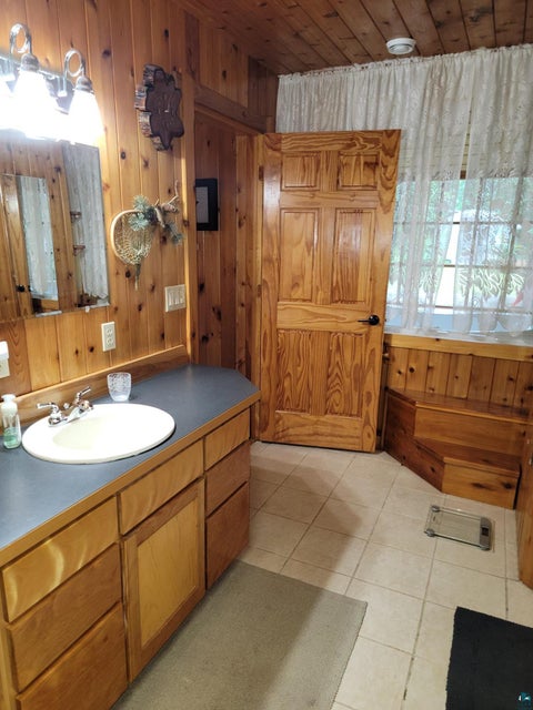 Tiny photo for 181 Linnell Rd, Grand Marais, MN 55604 (MLS # 6127598)