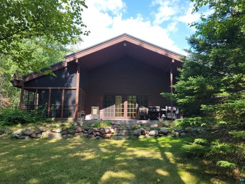 Photo of 181 Linnell Rd, Grand Marais, MN 55604 (MLS # 6127598)