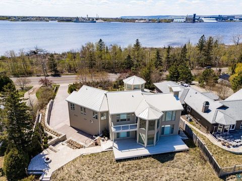 Tiny photo for 4202 Minnesota Ave, Duluth, MN 55802 (MLS # 6125454)