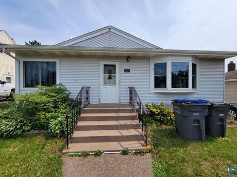 Tiny photo for 2614 Piedmont Ave, Duluth, MN 55811 (MLS # 6126679)