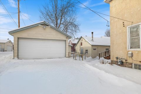 Tiny photo for 217 3rd Ave N Ave, Chisholm, MN 55719 (MLS # 6123168)