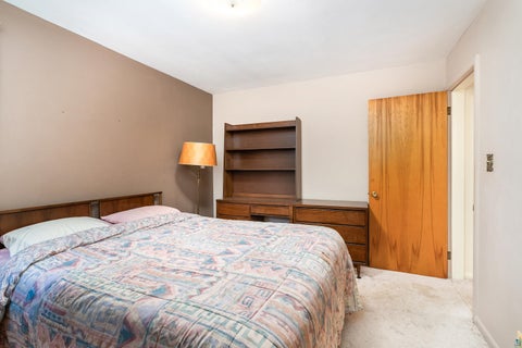Tiny photo for 140 W Faribault St, Duluth, MN 55803 (MLS # 6126580)
