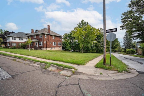 Tiny photo for 200 E 3rd St, Duluth, MN 55805 (MLS # 6127895)