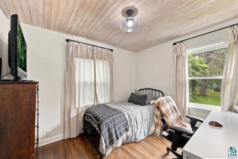 Tiny photo for 220 E Locust St, Duluth, MN 55811 (MLS # 6126869)