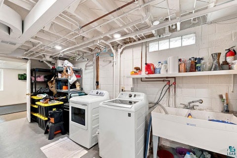 Tiny photo for 220 E Locust St, Duluth, MN 55811 (MLS # 6126869)