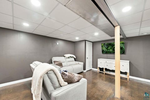 Tiny photo for 220 E Locust St, Duluth, MN 55811 (MLS # 6126869)
