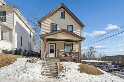Photo of 418 N 13th Ave E Ave, Duluth, MN 55805 (MLS # 6123632)