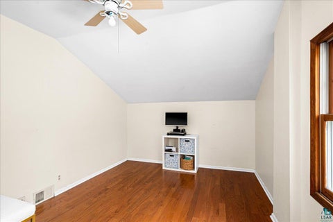 Tiny photo for 131 E Winona St, Duluth, MN 55803 (MLS # 6126067)