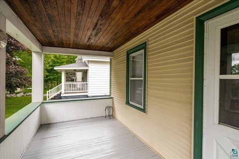 Tiny photo for 131 E Winona St, Duluth, MN 55803 (MLS # 6126067)