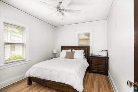 Tiny photo for 131 E Winona St, Duluth, MN 55803 (MLS # 6126067)