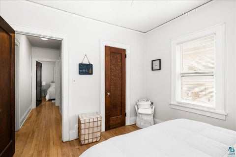 Tiny photo for 131 E Winona St, Duluth, MN 55803 (MLS # 6126067)