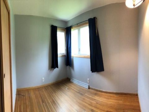 Tiny photo for 115 E Niagara St, Duluth, MN 55811 (MLS # 6123472)