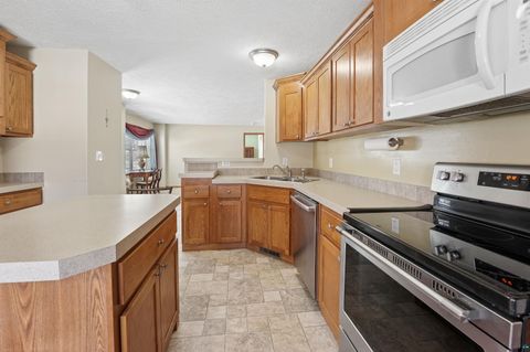 Tiny photo for 33 Ivy Dr, Duluth, MN 55810 (MLS # 6123822)