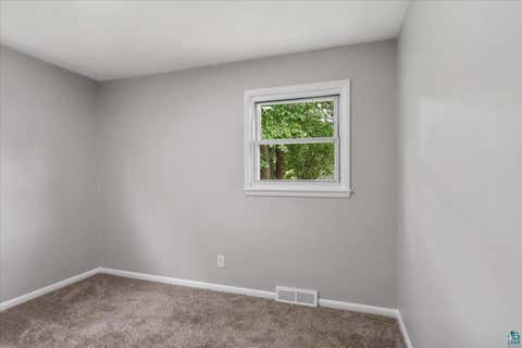 Tiny photo for 505 W Orange St, Duluth, MN 55811 (MLS # 6127326)