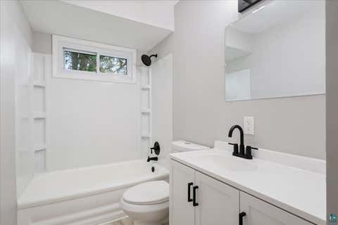 Tiny photo for 505 W Orange St, Duluth, MN 55811 (MLS # 6127326)