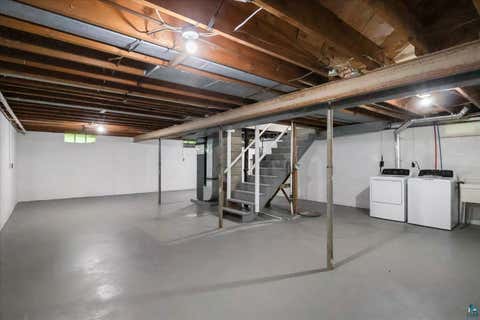 Tiny photo for 505 W Orange St, Duluth, MN 55811 (MLS # 6127326)