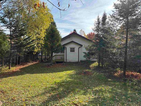 Tiny photo for 2515 Jefferson St, Duluth, MN 55812 (MLS # 6122708)