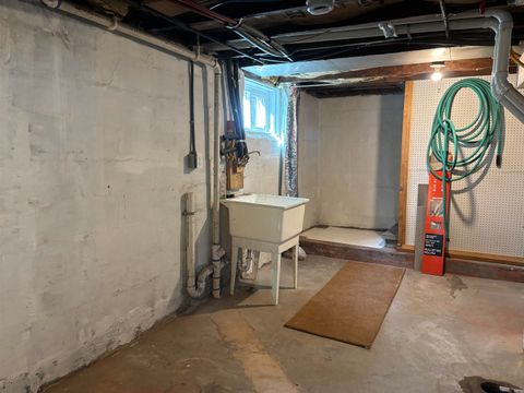 Tiny photo for 2515 Jefferson St, Duluth, MN 55812 (MLS # 6122708)