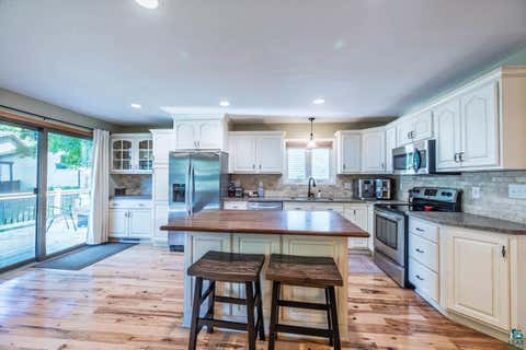 Tiny photo for 4621 5th Ave W AVE, Hibbing, MN 55746 (MLS # 6126808)
